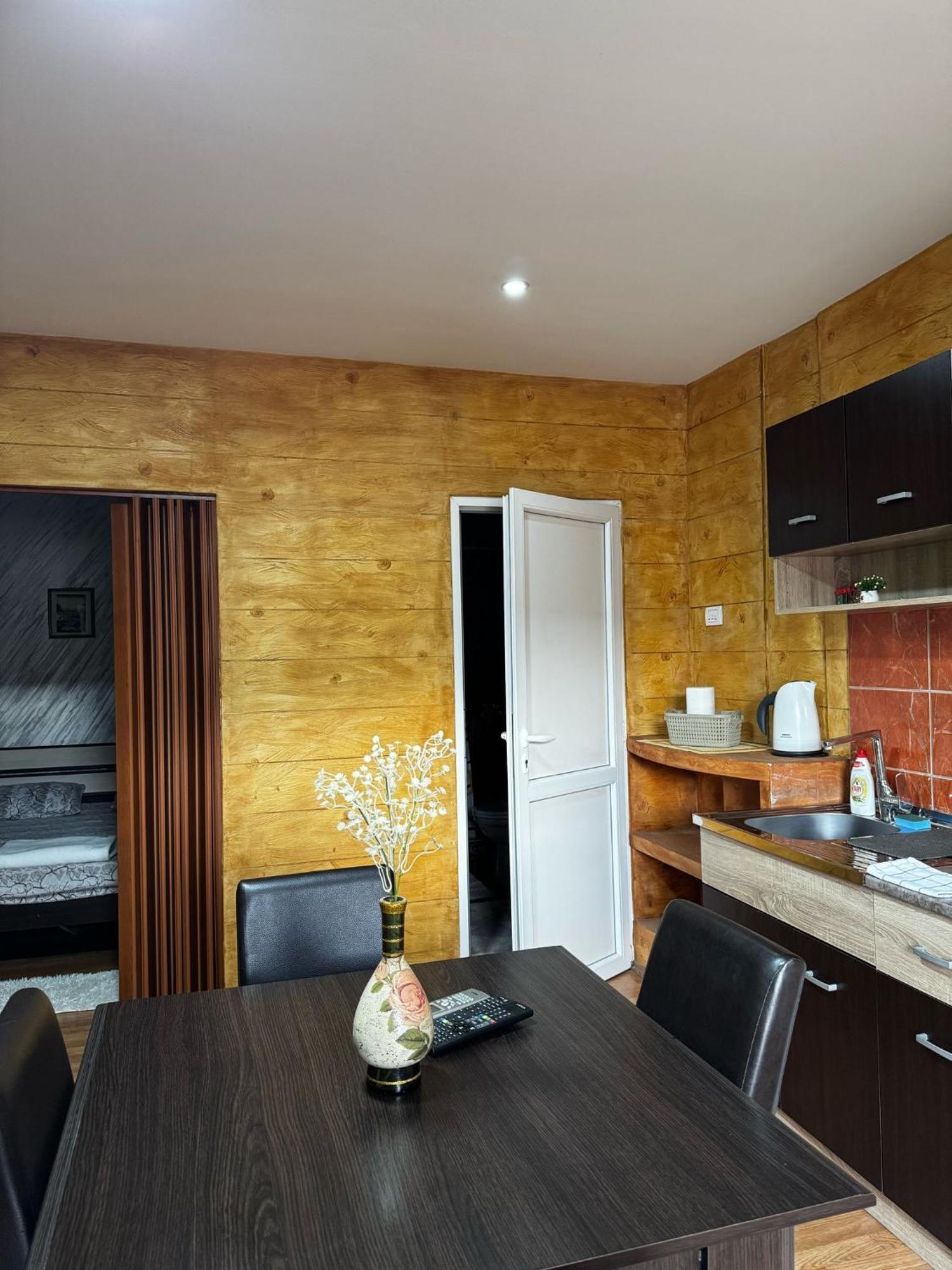 Apartments Vila Brzi & Beka Sabac Ngoại thất bức ảnh