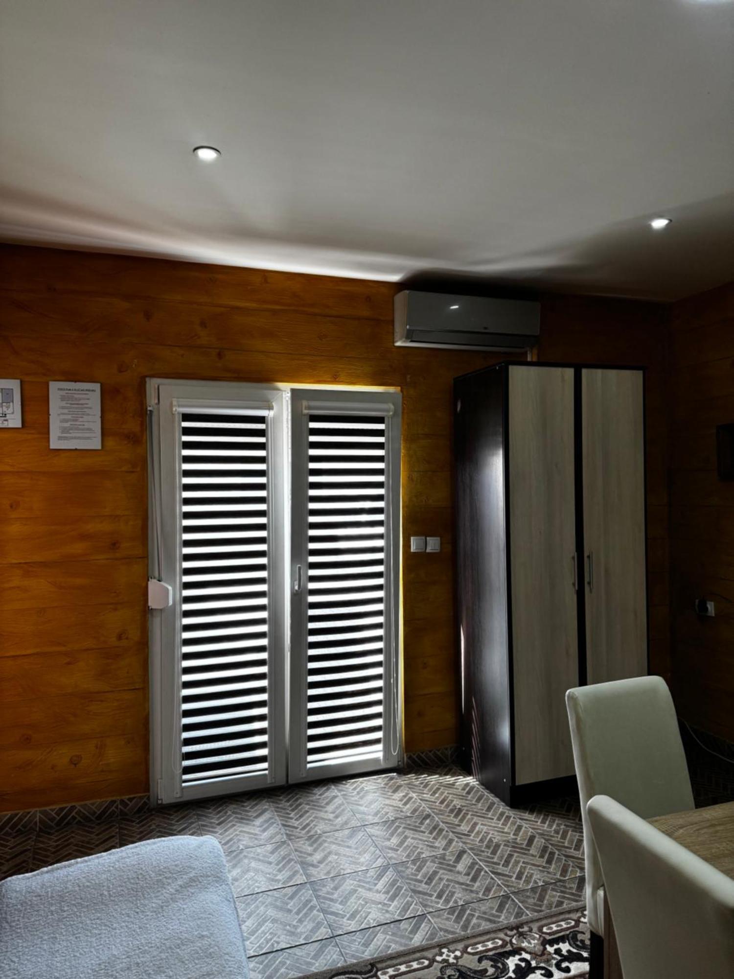 Apartments Vila Brzi & Beka Sabac Ngoại thất bức ảnh